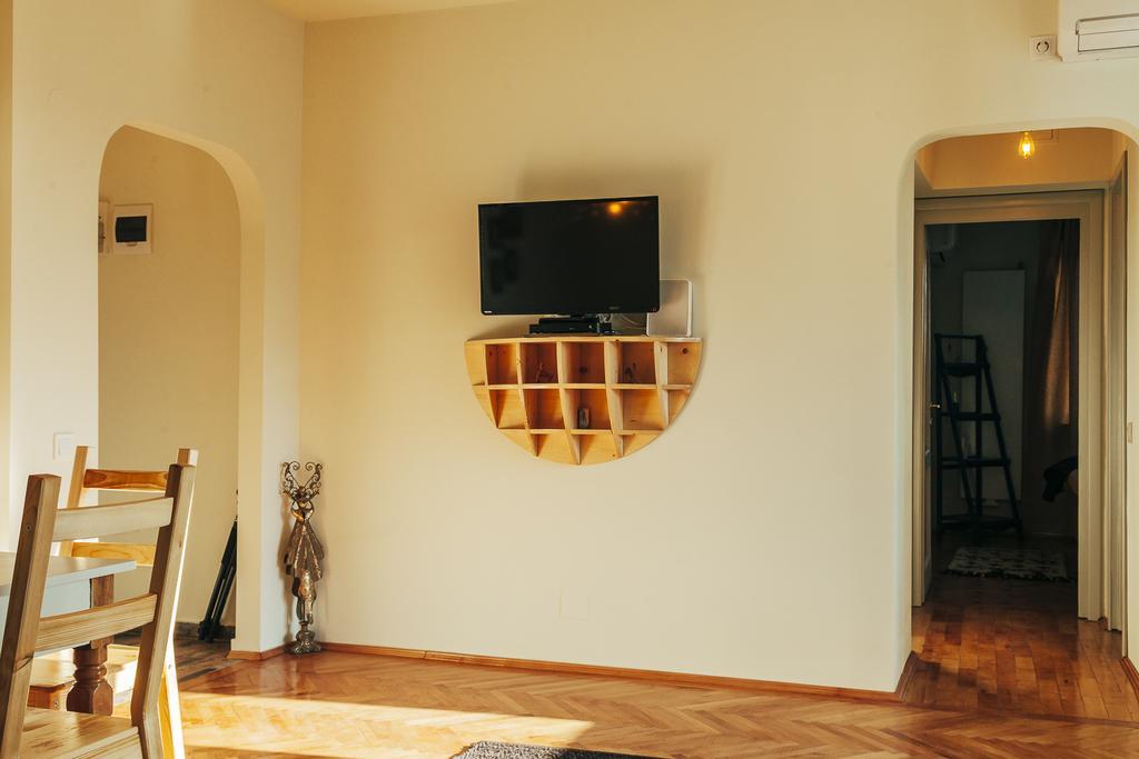 Artsy Old Town Apartment Bukarest Eksteriør billede